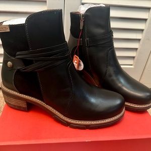 Pikolinos San Sebastia Black Boots Women’s 8.5-9